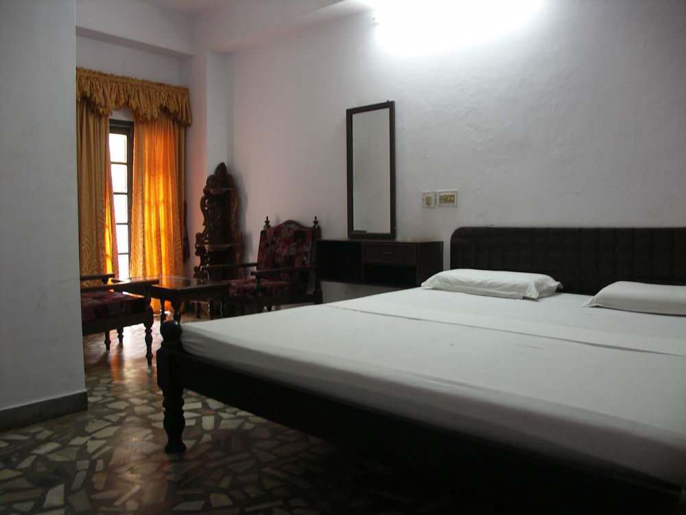 Hotel Park Avenue Kochi Zimmer foto